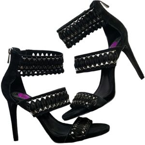 3/$25 Vince Camuto VC Fancle Suede Black Silver …